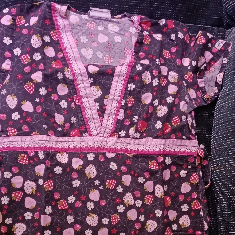 Scrub Top
